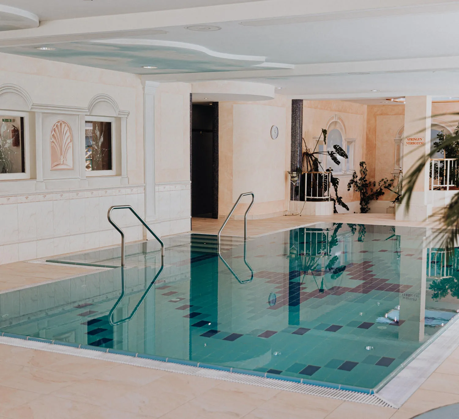 2025-08-05_SOMMER-CONTENT-SHOOTING_BERGHOF_CIAOTAMARAFOTOGRAFIE_TAMARA-WOHLSCHLAGER-130