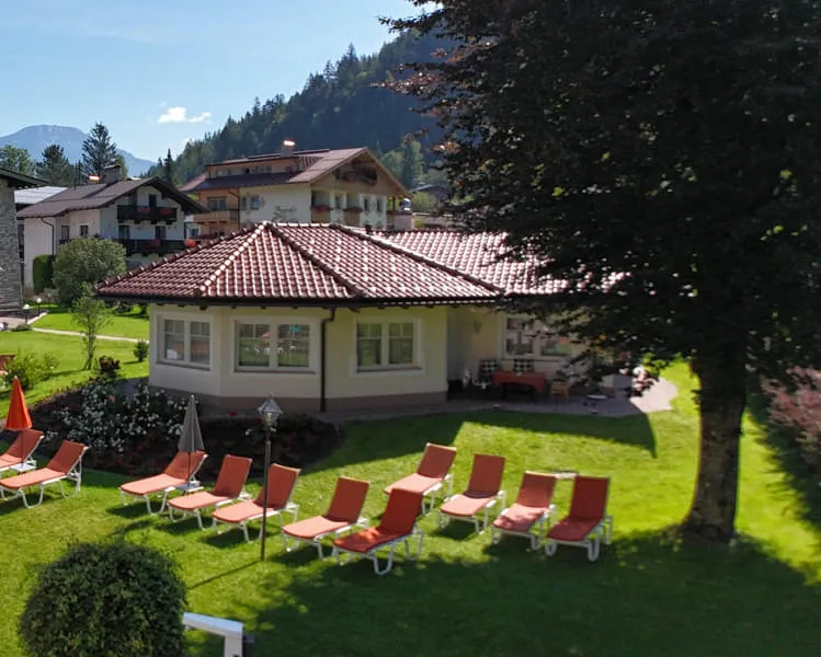 unser_berghof_erpfendorf_hotel_urlaub_kitzbueheler_alpen_chalet