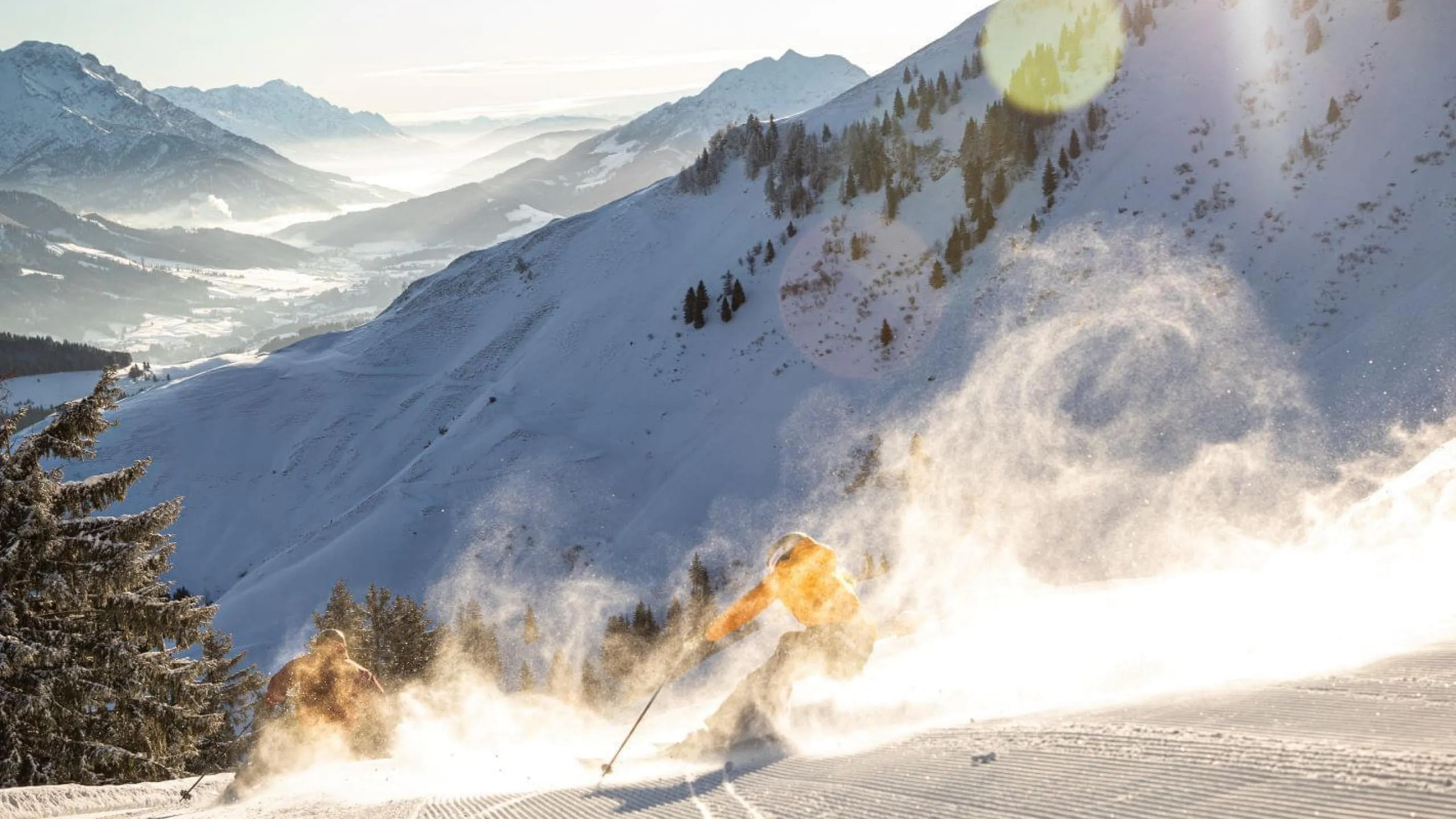 unser_berghof_erpfendorf_hotel_urlaub_kitzbueheler_alpen_schneezauber_skifahren_c_mirja_geh_9_1