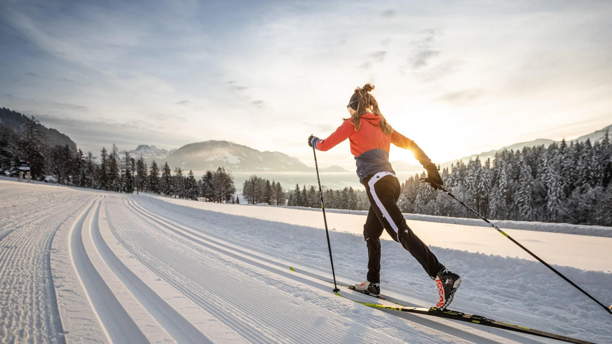 unser_berghof_erpfendorf_hotel_urlaub_kitzbueheler_alpen_langlaufen_mirjageh