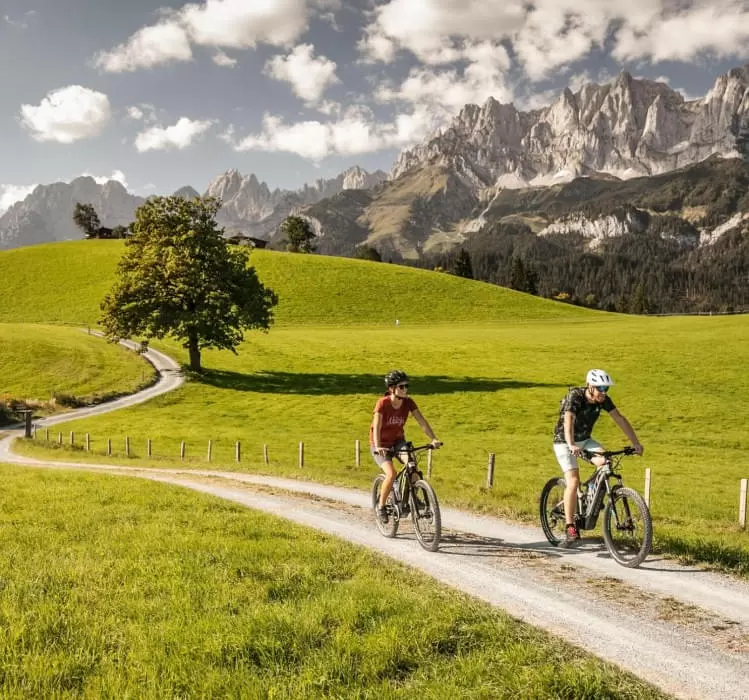 UnserBerghof_Erpfendorf_Hotel_Urlaub_KitzbuhelerAlpen_ebike_mirja_geh_9