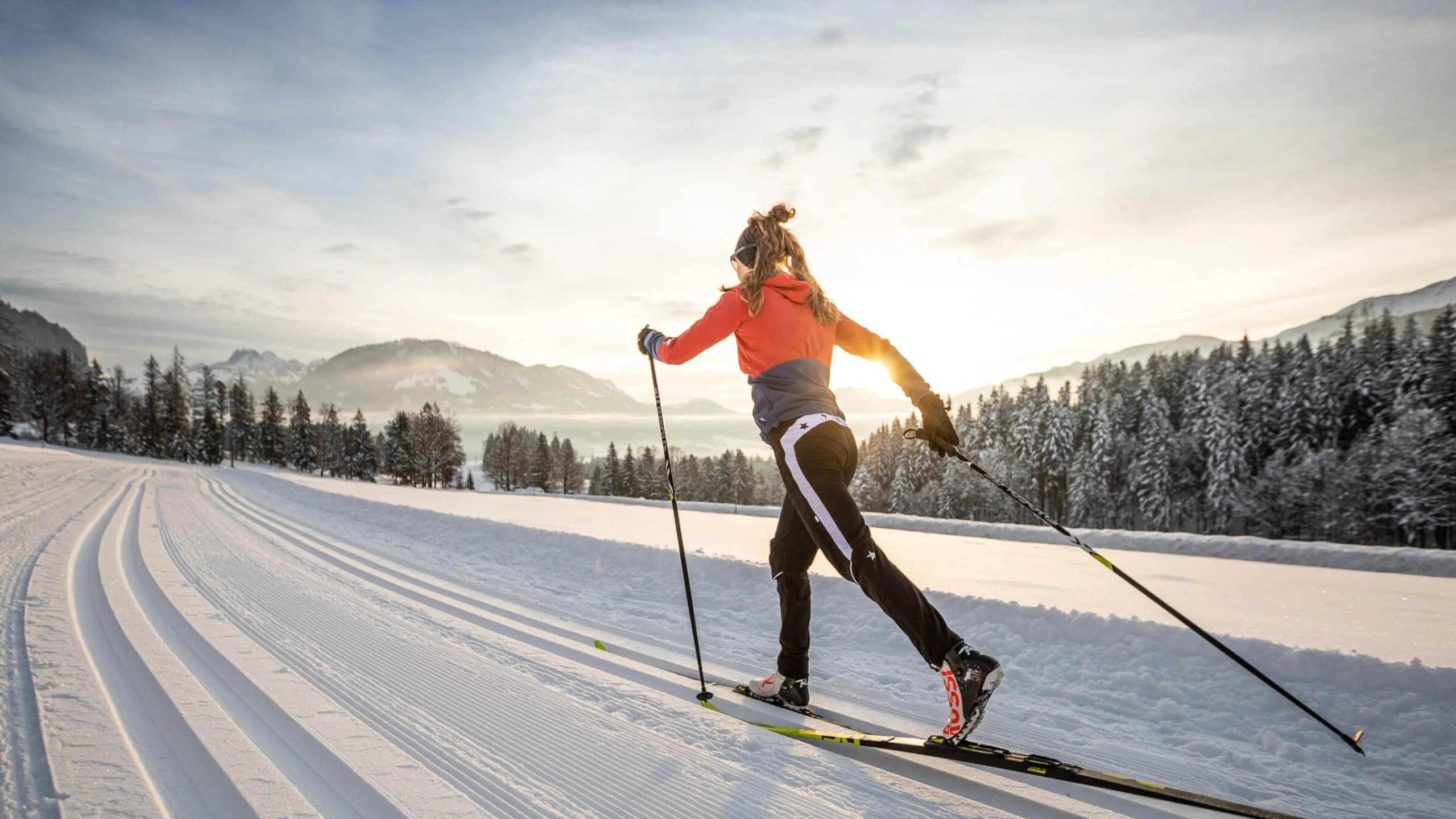 unser_berghof_erpfendorf_hotel_urlaub_kitzbueheler_alpen_langlaufen_mirjageh