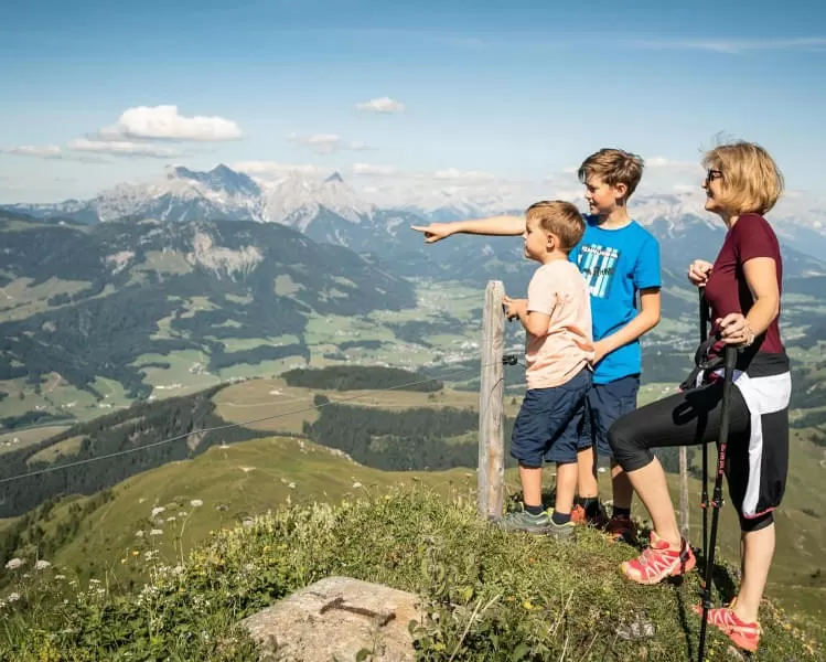 Unser_Berghof_Erpfendorf_Hotel_Urlaub_Kitzbueheler_Alpen_Tiroler_Berge_c_mirja_geh_21