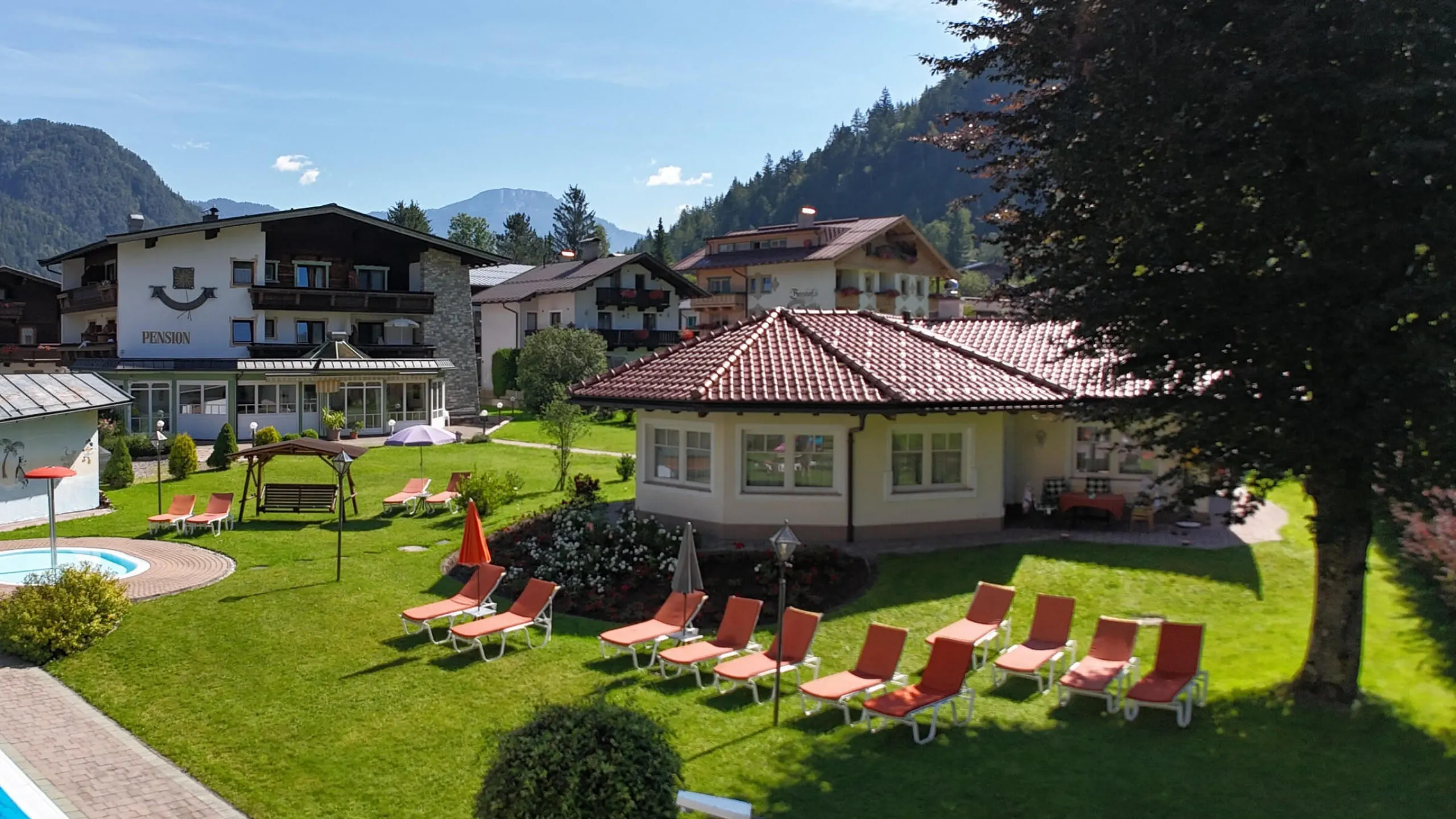unser_berghof_erpfendorf_hotel_urlaub_kitzbueheler_alpen_chalet(2)