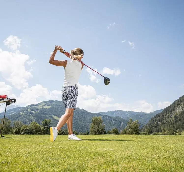 golf_in_erpfendorf_c_mirja_geh_3(3)