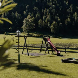 2025-08-05_SOMMER-CONTENT-SHOOTING_BERGHOF_CIAOTAMARAFOTOGRAFIE_TAMARA-WOHLSCHLAGER-78